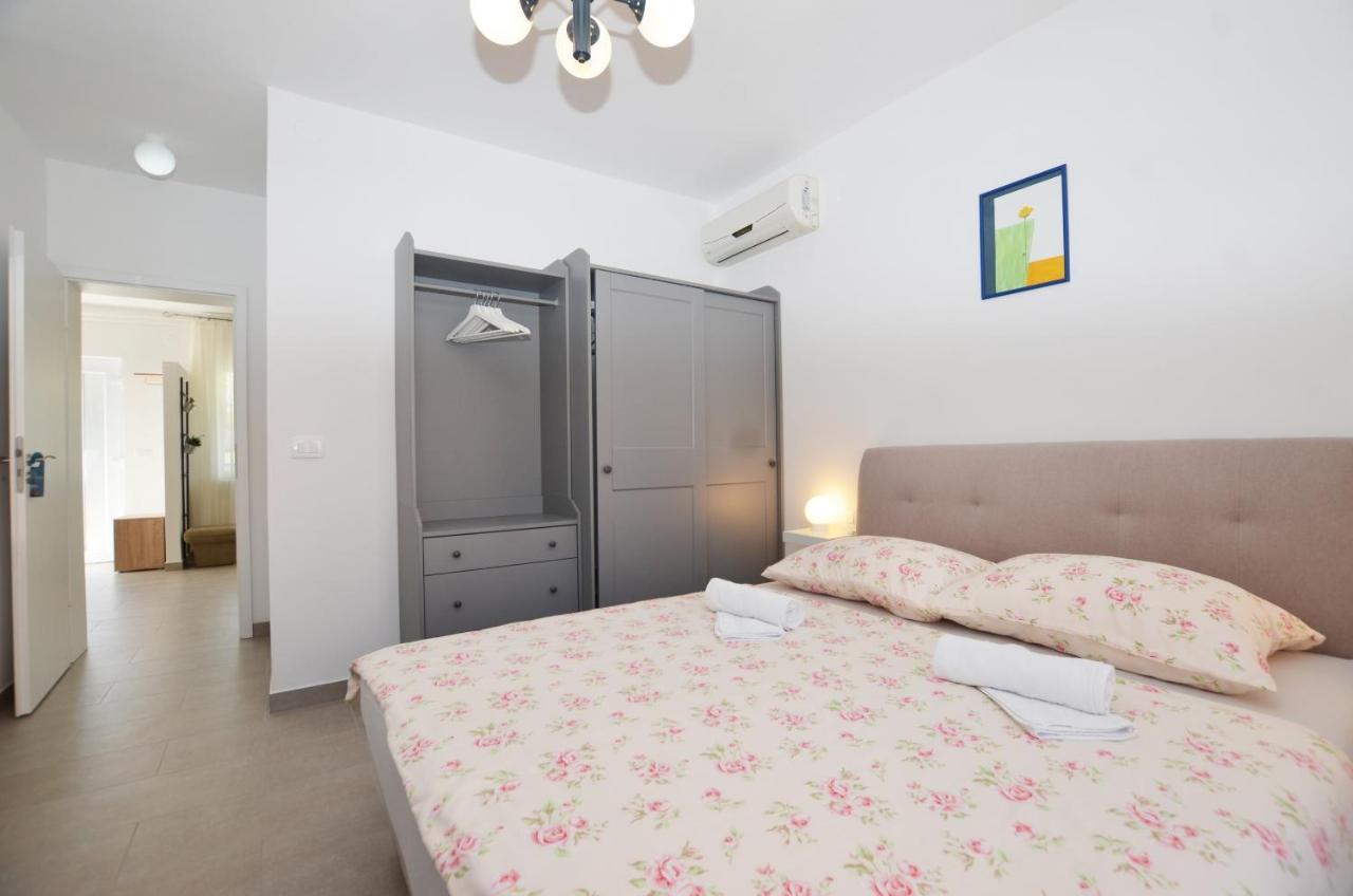 M&N Apartment Rovinj Exterior foto